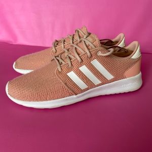 Women’s adidas qt racer